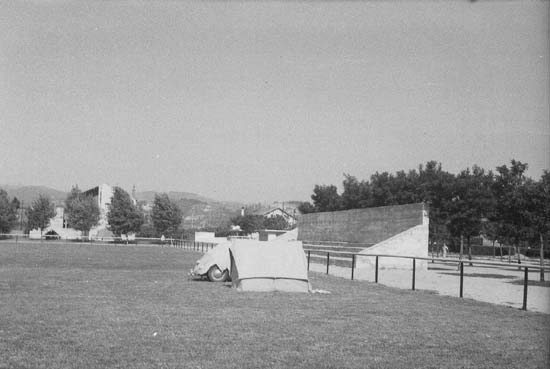 Le camping de Portes-Lès-Valence, au stade Léo Lagrange