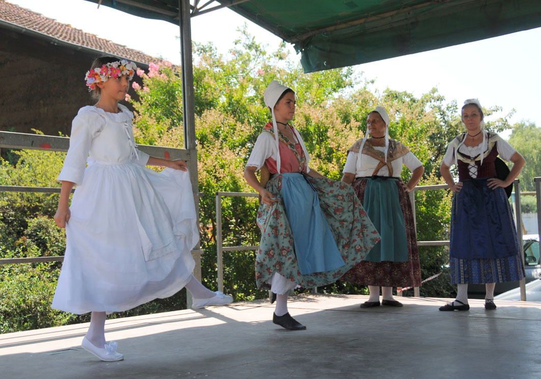 Danses folkloriques provençales